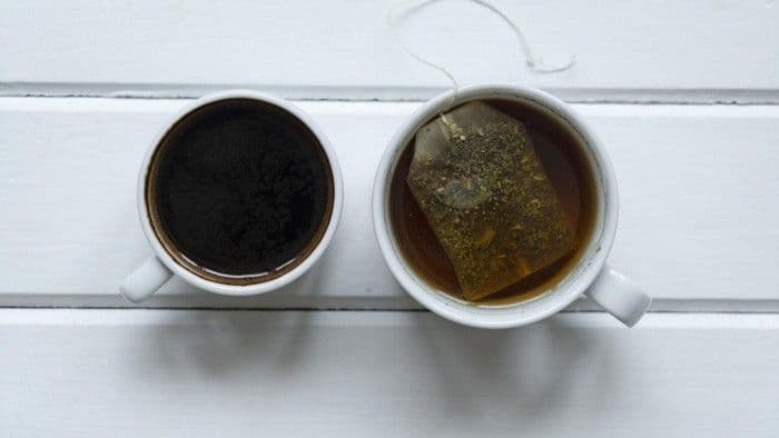 minum_teh_dan_kopi_setiap_hari_apakah_berisiko_bagi_kesehatan_ginjal