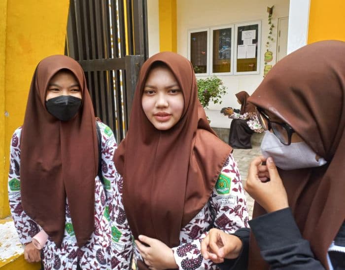 siswa_nilai_pjj_kurang_efektif_berharap_kabut_asap_segera_berakhir