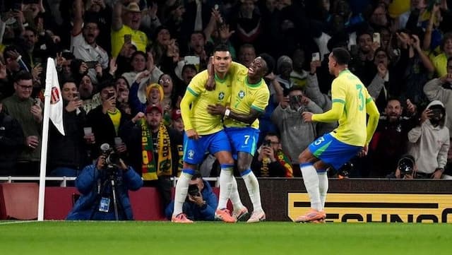 brasil_kalahkan_senegal_20_di_london_casemiro_ikut_cetak_gol