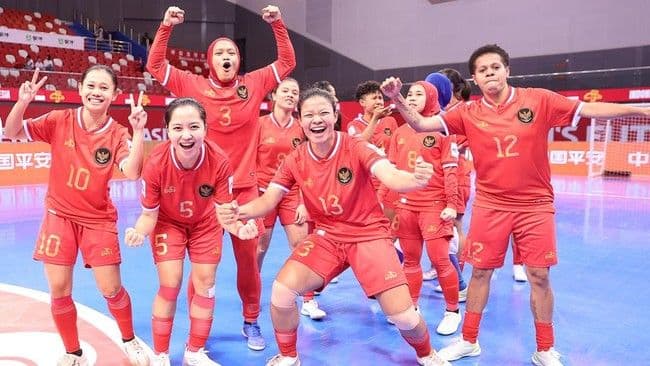 futsal_putri_sea_games_2025_drama_8_gol_16_penalti_timnas_indonesia_lolos_ke_final