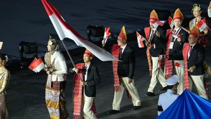 indonesia_bersinar_di_opening_ceremony_sea_games_2025_lewat_busana_adat_nusantara