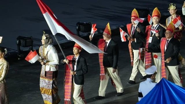 indonesia_bersinar_di_opening_ceremony_sea_games_2025_lewat_busana_adat_nusantara