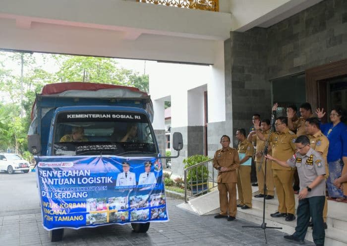 pemkab_deli_serdang_salurkan_bantuan_untuk_korban_banjir_bandang_di_aceh_tamiang