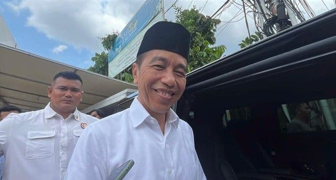 kursinya_disiapkan_jokowi_tegaskan_tak_ada_undangan_hut_mkgr
