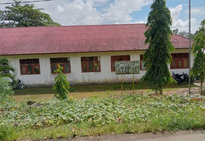 pembangunan_7_gedung_baru_di_smkn_2_lotu_nias_utara_sudah_tahap_penyelesaian