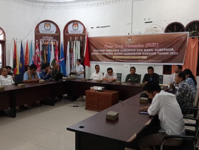 kpu_samosir_bahas_evaluasi_pilkada_2024_bersama_stakehoder