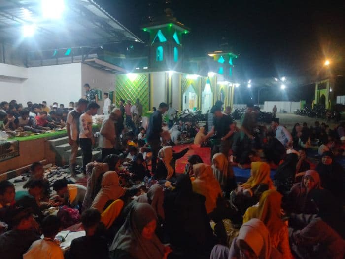 sambut_ramadan_warga_siumbutumbut_kisaran_tukar_hidangan_dalam_tradisi_punggahan