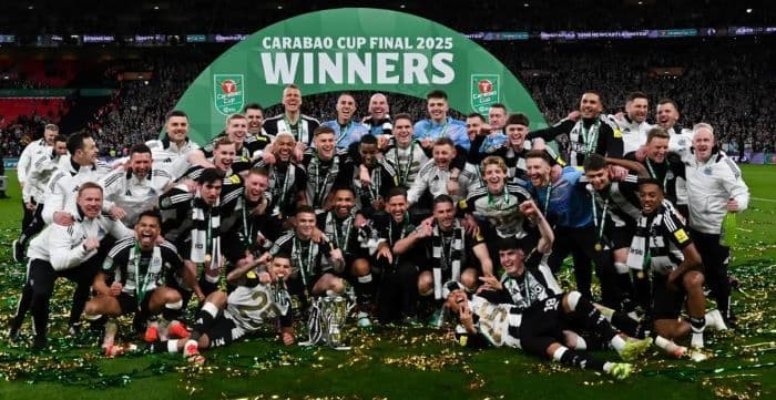 newcastle_juara_carabao_cup_2025_usai_tumbangkan_liverpool_