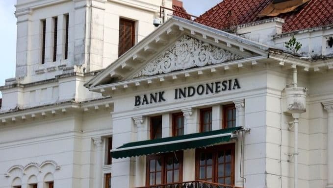 bi_tahan_suku_bunga_di_475_di_tengah_ketegangan_timur_tengah
