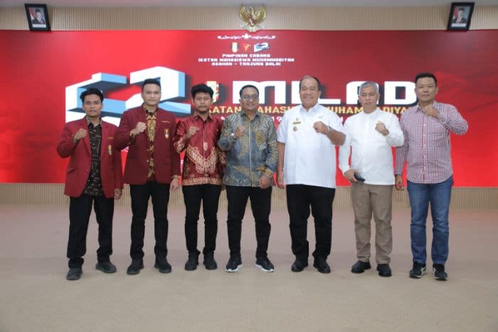 bupati_asahan_hadiri_milad_ke62_imm_dorong_mahasiswa_jadi_agen_perubahan