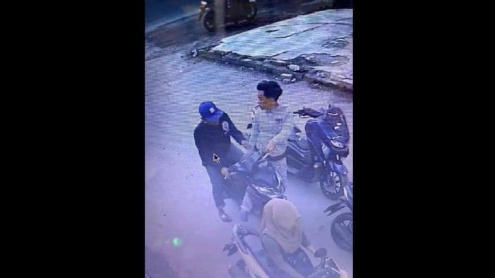 curanmor_sergai_kian_meresahkan_aksi_4_pelaku_terekam_cctv_di_grapari_sei_rampah