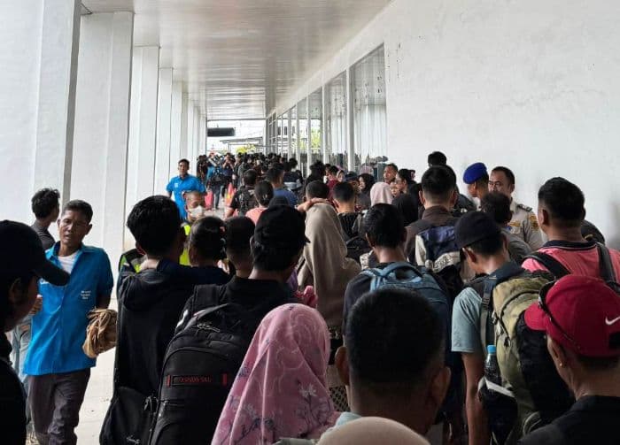 lebaran_2026_mudik_jalur_laut_di_pelabuhan_belawan_melonjak