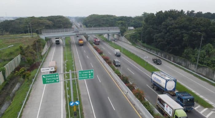 lonjakan_kendaraan_di_tol_medankualanamu_naik_623_jelang_idul_fitri_2026