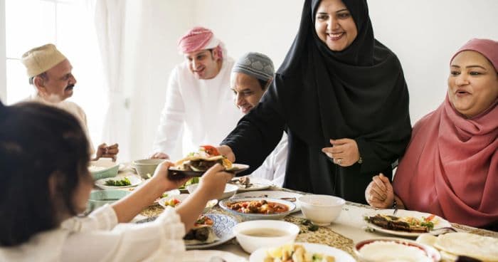 makan_berlebihan_saat_lebaran_ahli_gizi_ingatkan_risiko_kesehatan