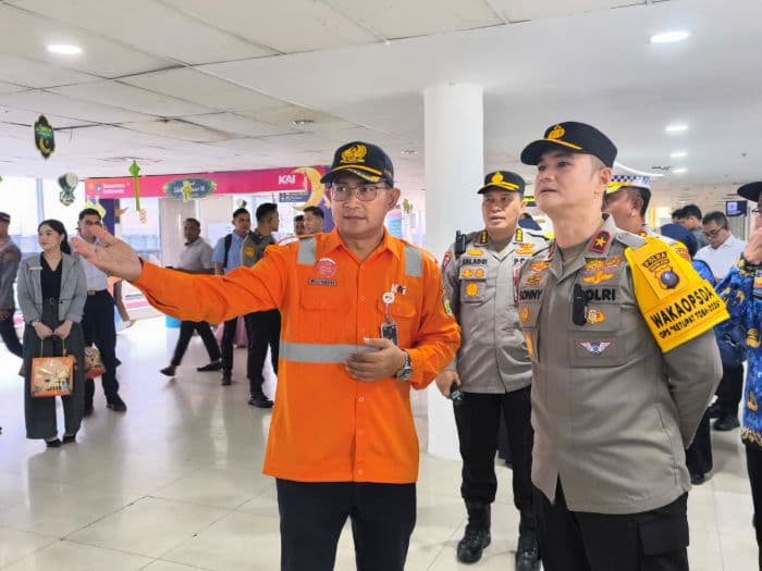 penumpang_kereta_api_di_sumut_membludak_okupansi_tembus_100_persen_jelang_lebaran_2026