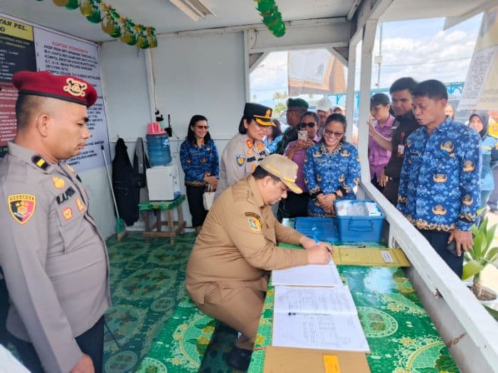 tinjau_pos_ops_ketupat_toba_2026_forkopimda_samosir_pastikan_layanan_siap_untuk_warga_dan_wisatawan