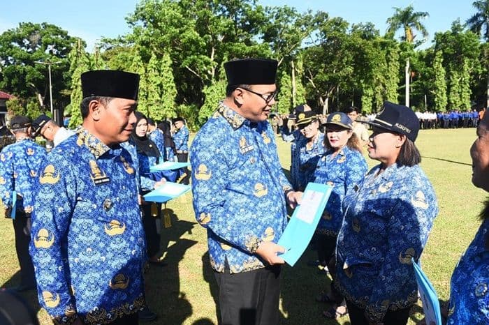 bupati_harap_asn_deli_serdang_miliki_karakter_berbeda_dari_daerah_lain