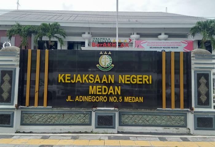 kejari_medan_terapkan_wfh_setiap_jumat_asn_dan_jaksa_tetap_diawasi_ketat