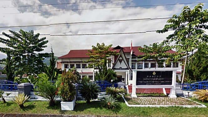 mobil_dinas_bupati_samosir_senilai_rp31_miliar_belum_pernah_terlihat_sejak_pengadaan_tahun_lalu