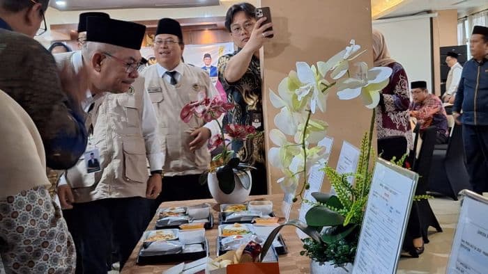 persiapan_haji_2026_embarkasi_medan_siapkan_17_kloter_kualitas_makanan_dan_fasilitas_kamar_mulai_diuji