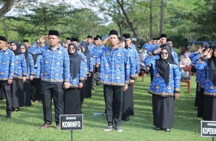 ratusan_pppk_paruh_waktu_di_asahan_mengadu_ke_dprd_gaji_tak_kunjung_dibayar