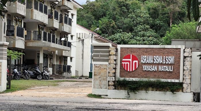 siswi_sma_negeri_1_matauli_jatuh_dari_lantai_tiga_asrama_pihak_sekolah_bungkam