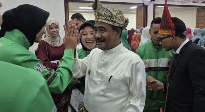 hut_ke153_binjai_atlet_disabilitas_terima_penghargaan_dari_pemko