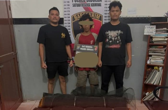 sat_reskrim_polres_sibolga_bekuk_residivis_spesialis_curat_korban_rugi_rp317_juta