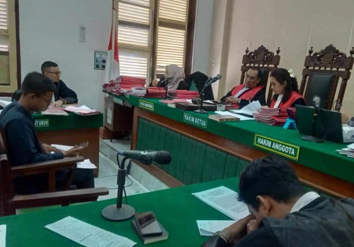 asn_kejari_pidie_jaya_dituntut_15_tahun_dalam_kasus_penipuan_masuk_universitas_brawijaya
