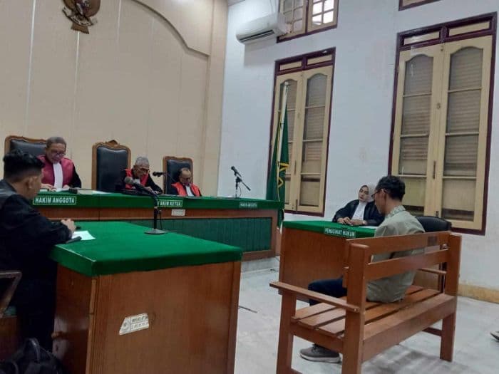 ketua_bumnag_simalungun_divonis_4_tahun_penjara_kasus_korupsi_rp553_juta_di_pn_medan