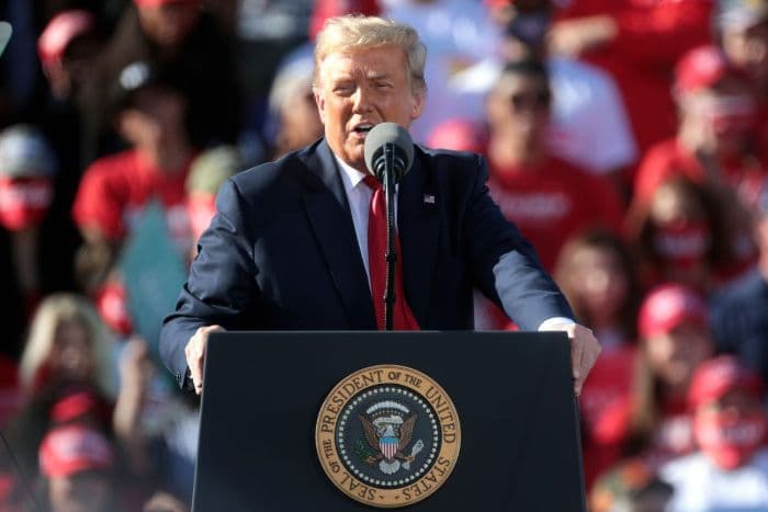 trump_naikkan_tarif_impor_14_negara_termasuk_asean_terdampak