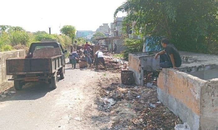 dlh_pematangsiantar_luncurkan_si_pelacak_sampah_armada_angkutan_dipantau_gps