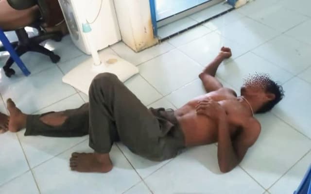 rudapaksa_putri_tiri_selama_6_tahun_seorang_nelayan_di_talawi_diamuk_massa