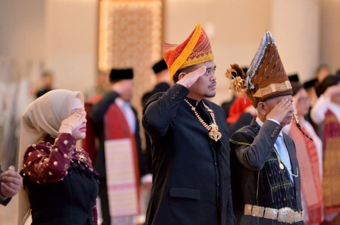 gubernur_bobby_nasution_bersama_forkopimda_ikuti_upacara_detikdetik_proklamasi