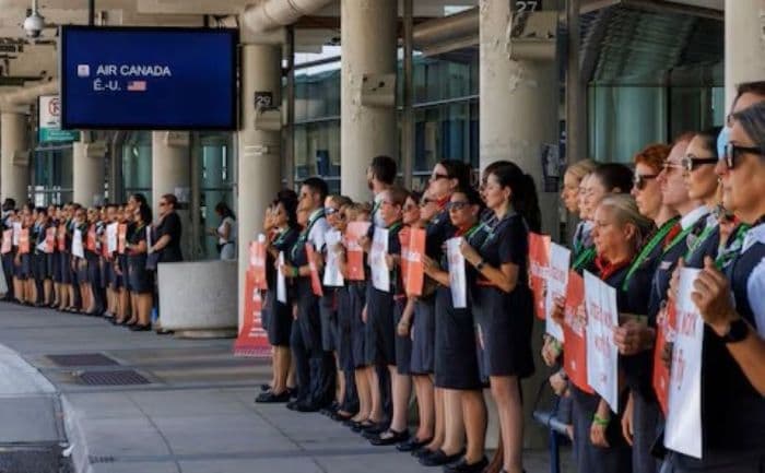 pramugari_air_canada_mogok_tuntut_kenaikan_gaji_ratusan_penerbangan_batal_