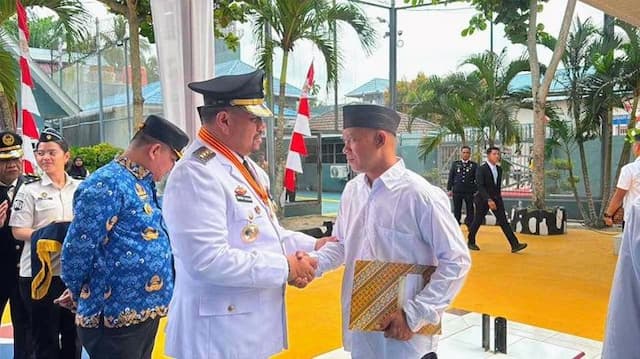780_warga_binaan_lapas_labuhan_ruku_terima_remisi_kemerdekaan_24_langsung_bebas