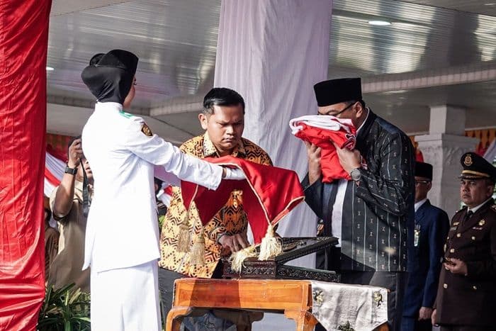 hut_ke81_ri_di_deli_serdang_digelar_sederhana_bupati_ajak_warga_ambil_peran
