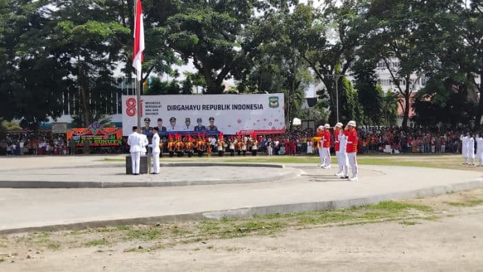 wali_kota_pematangsiantar_maknai_kemerdekaan_dengan_terus_berkarya