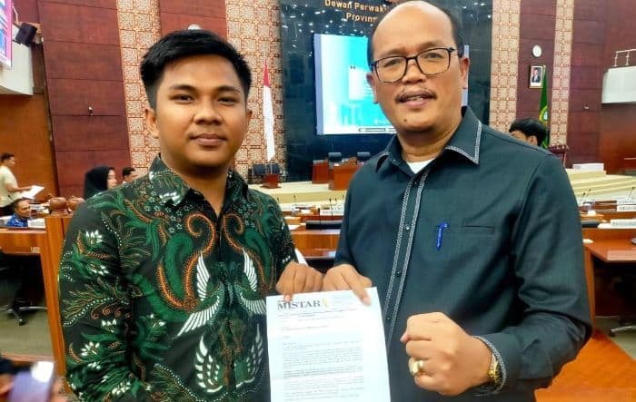 wartawan_mistar_laporkan_edi_surahman_ke_bkd_dprd_sumut_atas_dugaan_sikap_tidak_etis