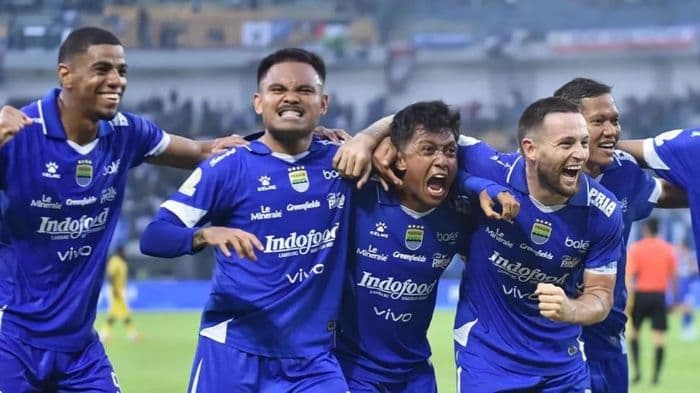 psbs_biak_tumbang_03_ke_persib_bandung_di_bri_super_league_20252026