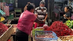 harga_cabai_merah_di_pematangsiantar_bertahan_rp70_ribu_per_kg_pembeli_kian_sepi
