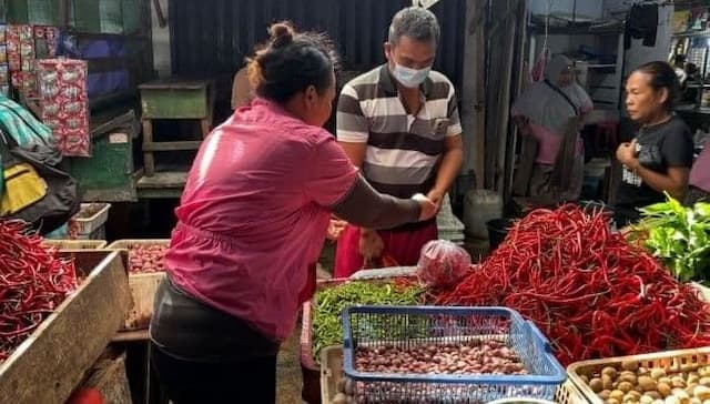 harga_cabai_merah_di_pematangsiantar_bertahan_rp70_ribu_per_kg_pembeli_kian_sepi