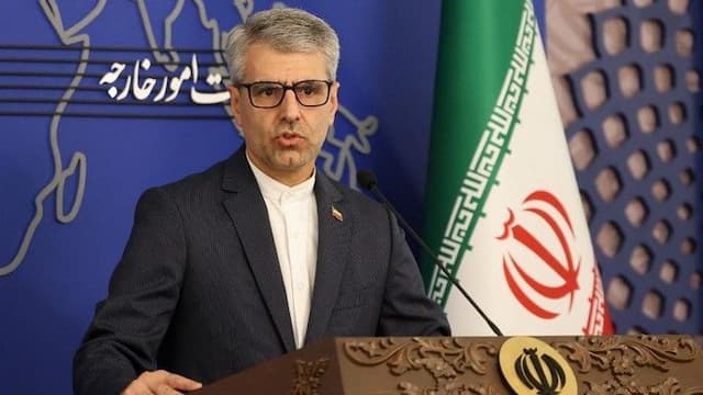 iran_bantah_terlibat_serangan_houthi_ke_arab_saudi_tawarkan_diri_jadi_mediator_