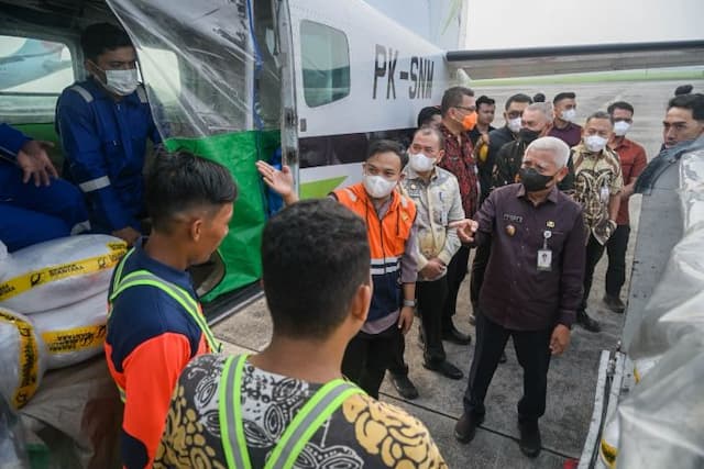 pemprov_sumut_gelar_modifikasi_cuaca_untuk_atasi_kabut_asap