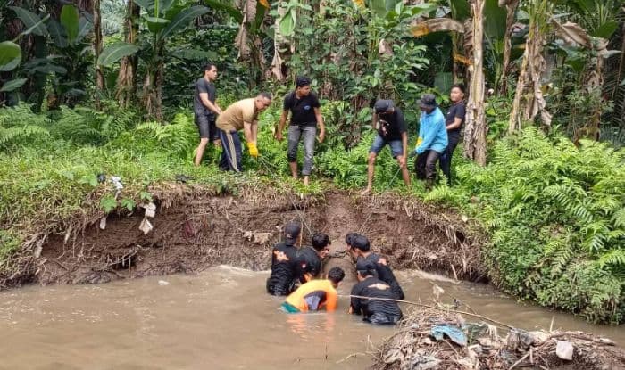 bpbd_kota_binjai_gelar_gotong_royong_untuk_cegah_banjir
