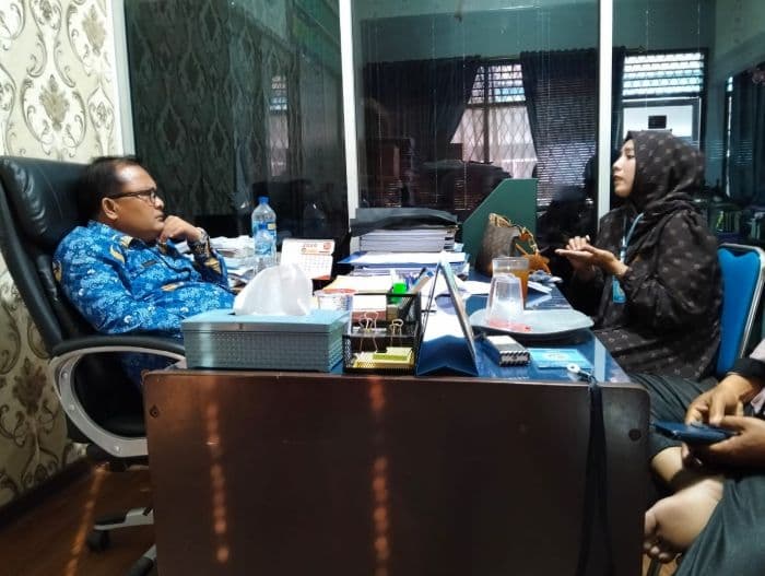 dinas_pmd_deli_serdang_terima_laporan_warga_terkait_dugaan_perselingkuhan_kades_galang_barat