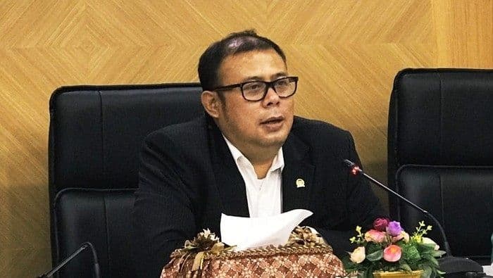 kontroversi_cucun_syamsurijal_mbg_tak_perlu_ahli_gizi_viral_di_medsos