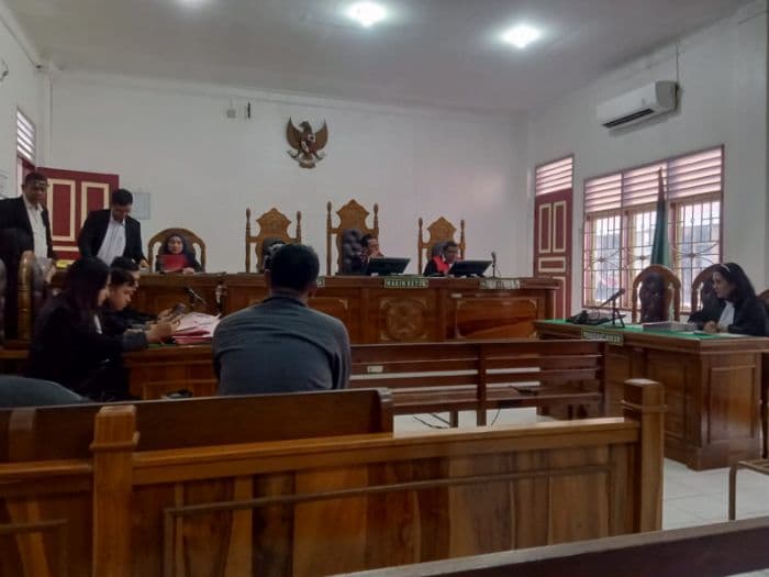 kurir_sabu_2_kg_asal_medan_ajis_hendra_situmeang_divonis_17_tahun_penjara