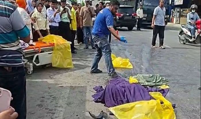 truk_tangki_vs_sepeda_motor_di_jalinsum_medanaceh_pengendara_wanita_tewas