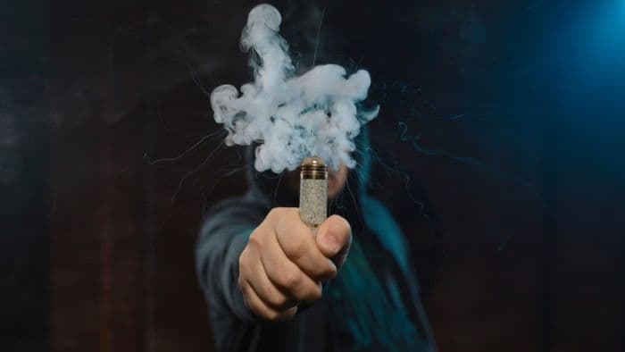 vape_berisi_obat_penenang_marak_di_jepang